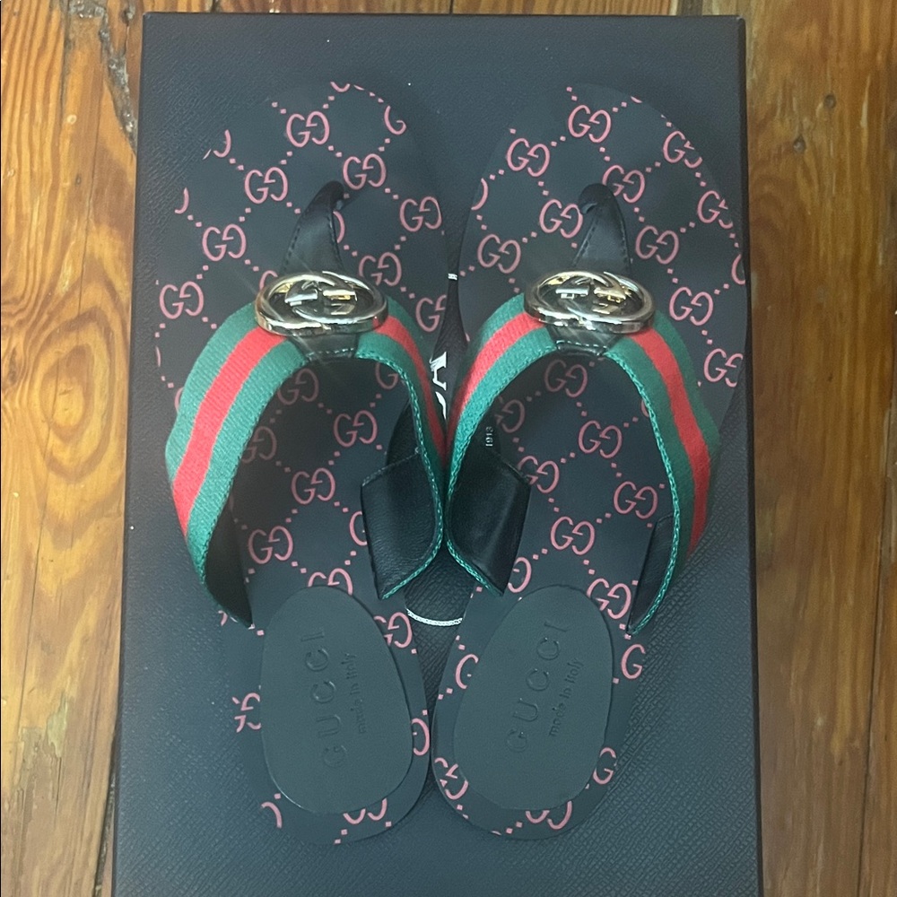 Black and Green Sandals with Red Stripes